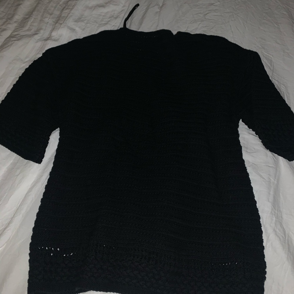 Black gap sweater quarter sleeve weave